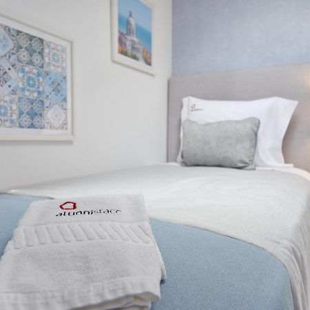 Alunni Stacc Guesthouse Lisboa Exteriör bild